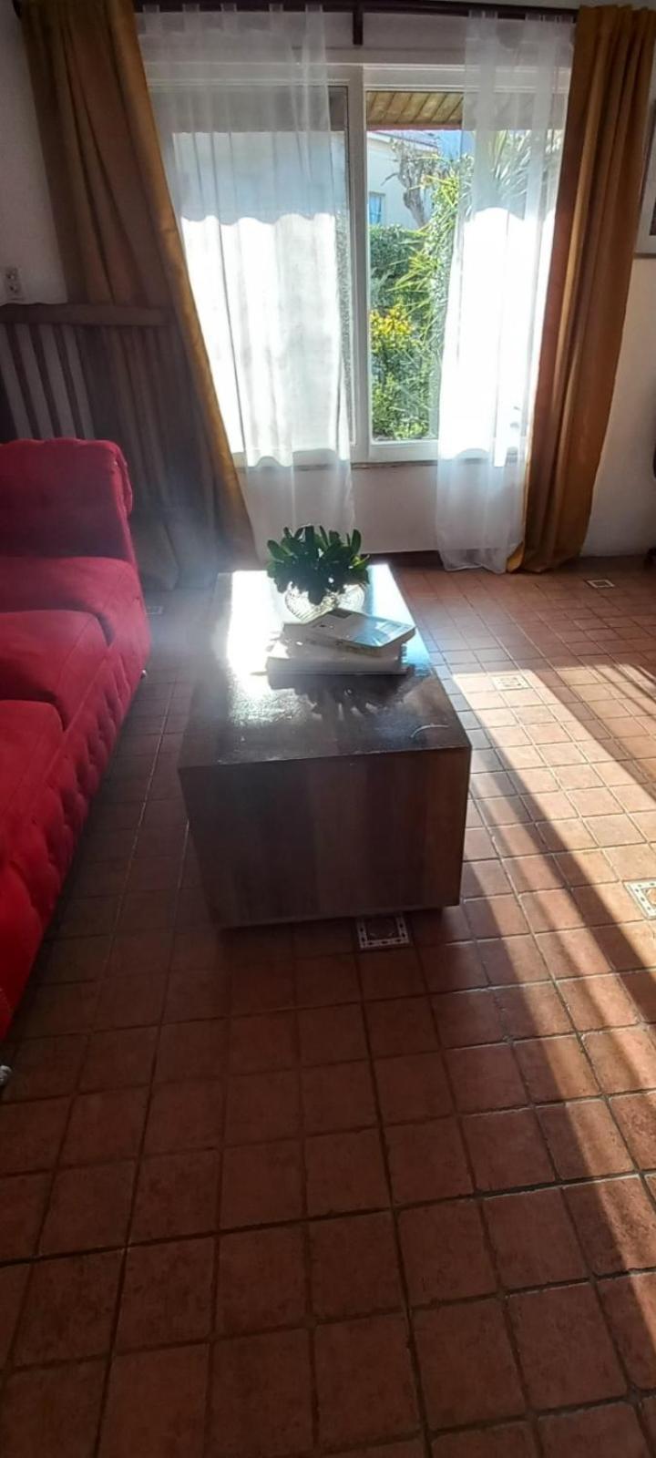 Ezeiza Bed And Breakfast Exteriör bild